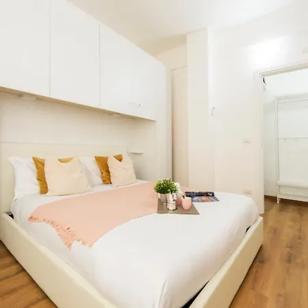 Apartman Casaviva - Bright & Cozy In Rapallo